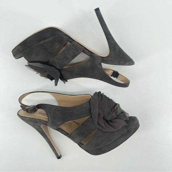 Valentino Grey Suede Floral Ruffle Slingback Platform Stiletto Heels US 7.5 - Picture 9 of 16